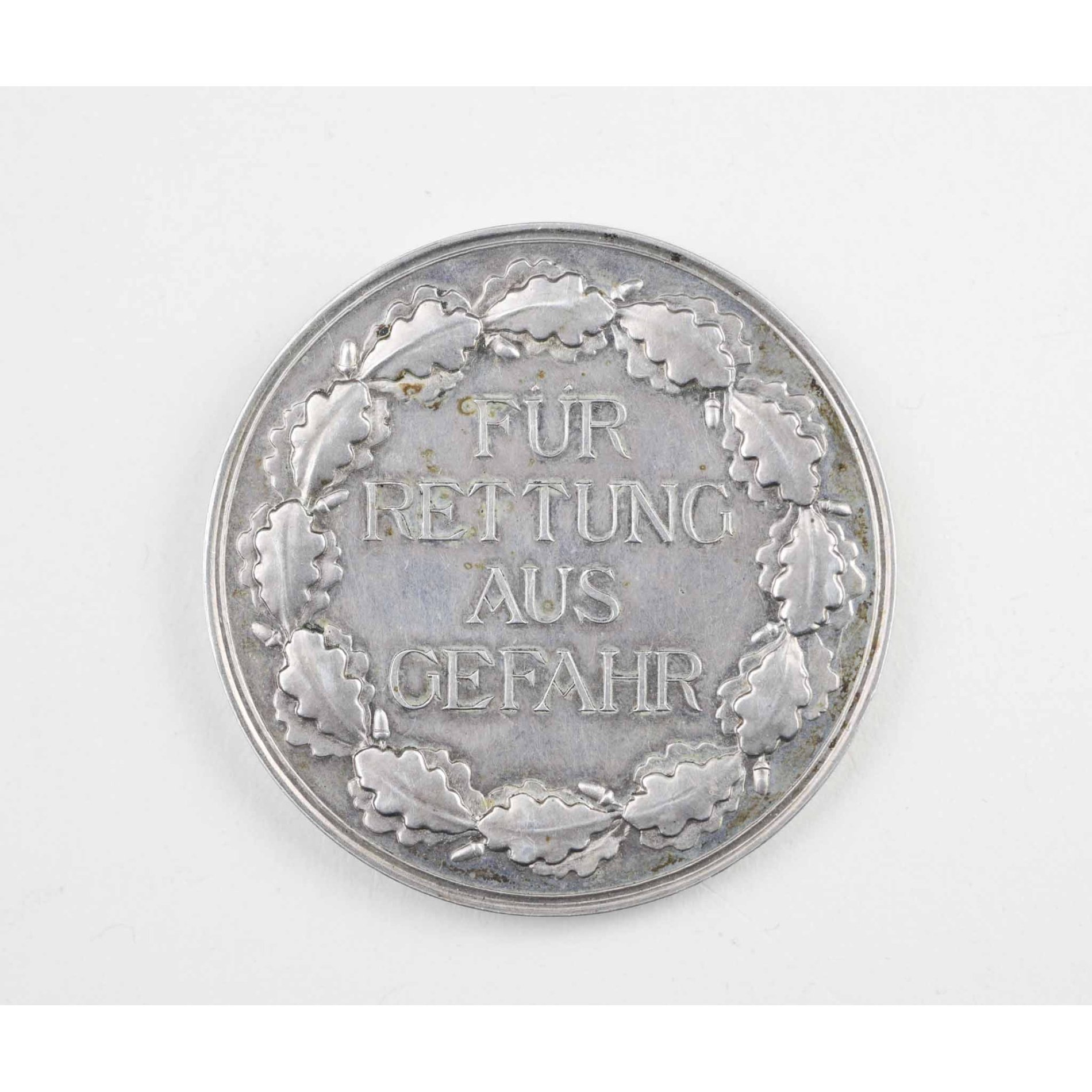 Erinnerungsmedaille 'Für Rettung aus Gefahr' große Ausführung 835 Silber 50mm im Etui! — image 3