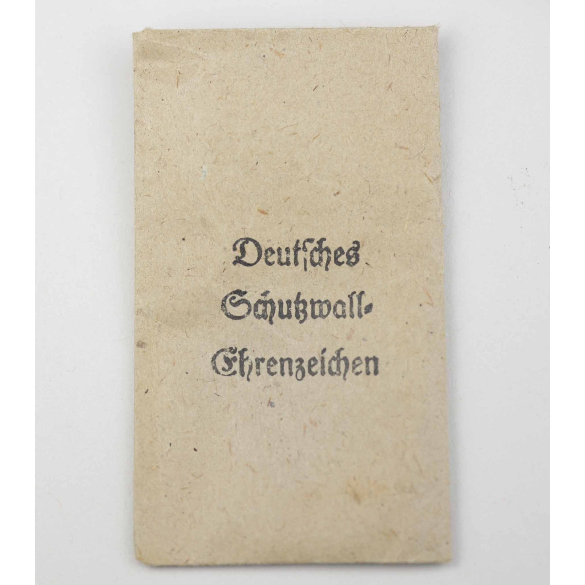 Schutzwall Ehrenzeichen Set mit Bandspange in Verleihungstüte C.P — image 6