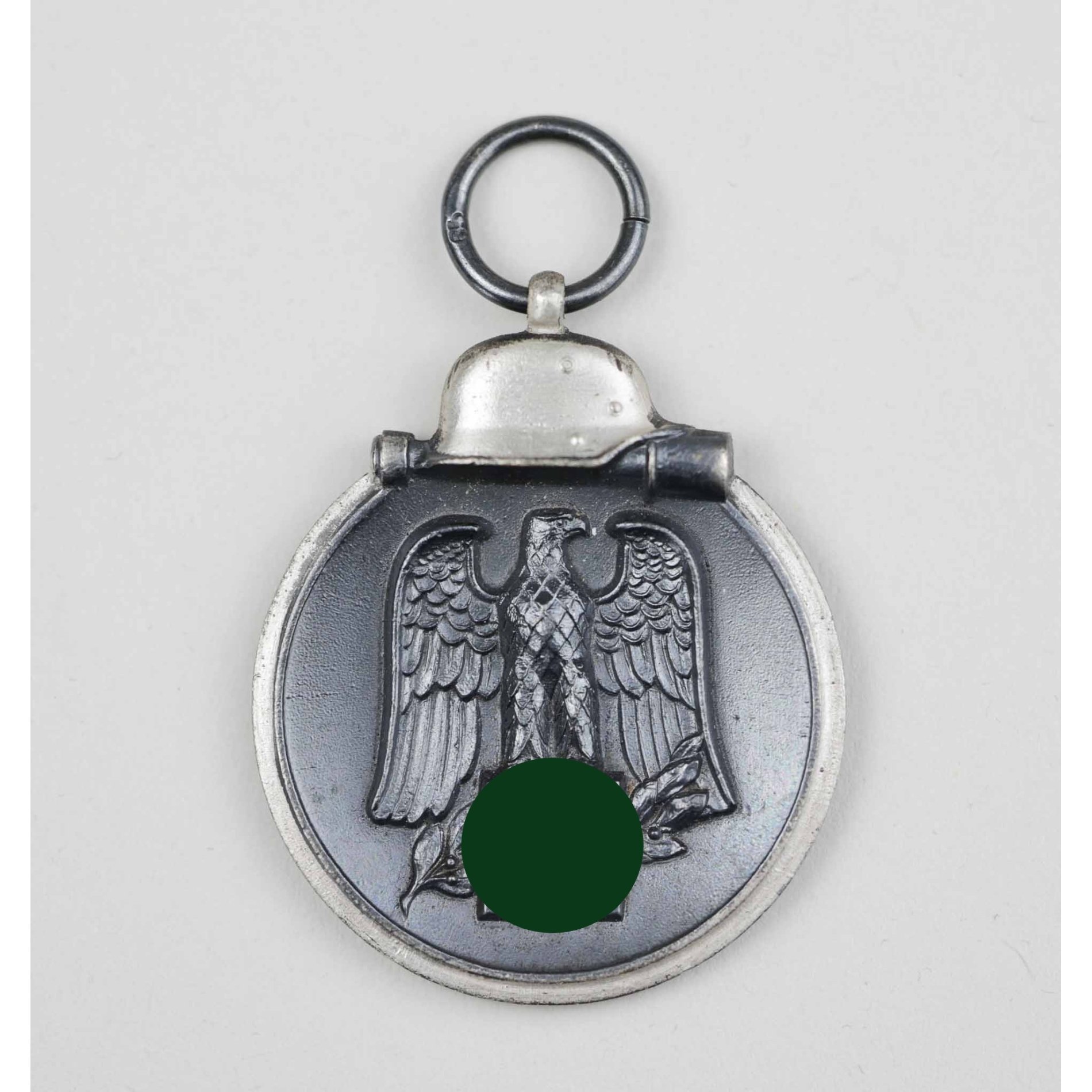 Winterschlacht im Osten Ostmedaille 1941/42 Hst. '65' — image 2