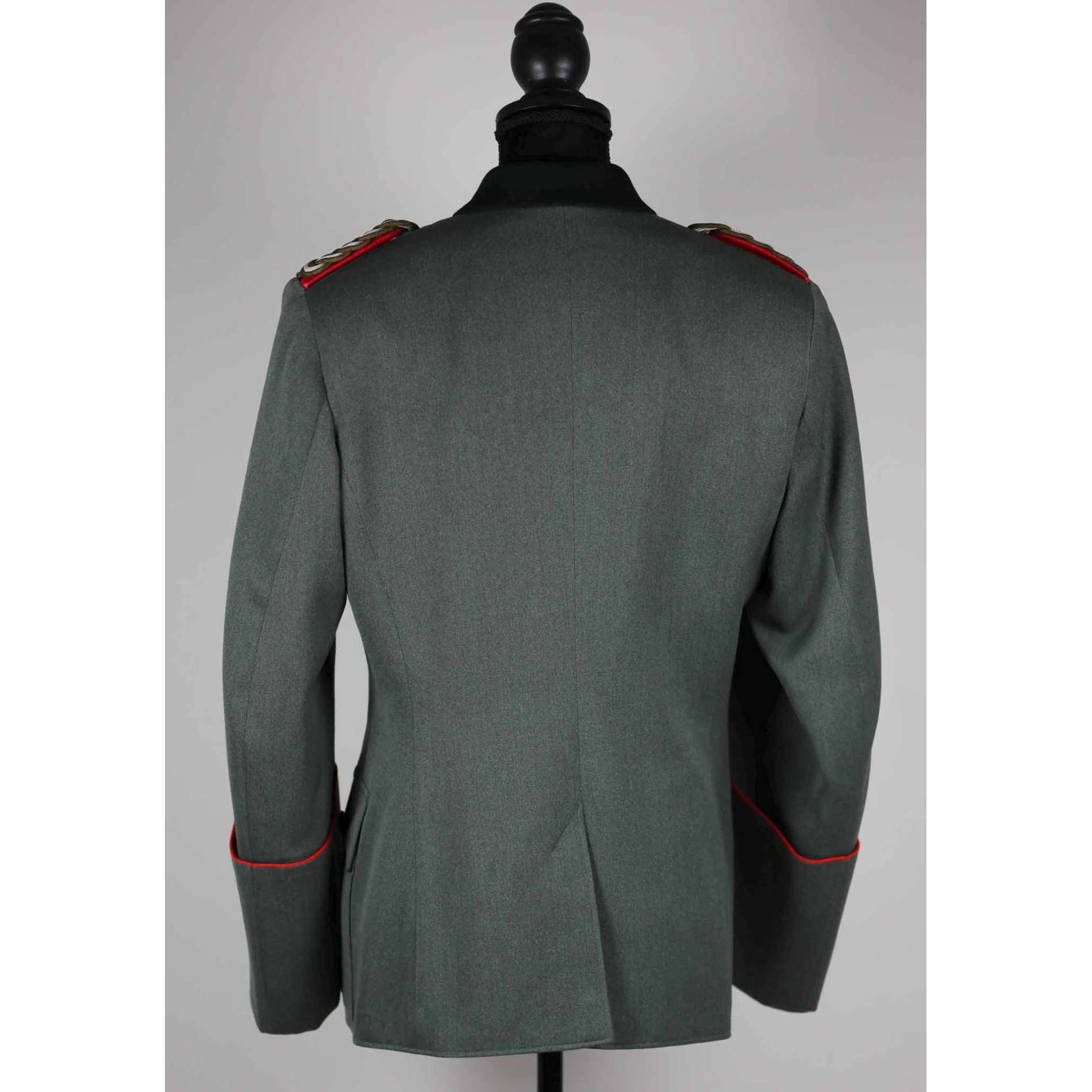 Wehrmacht Heer Feldbluse vom Generalmajor mit Feldspange Zustand 1- — image 12