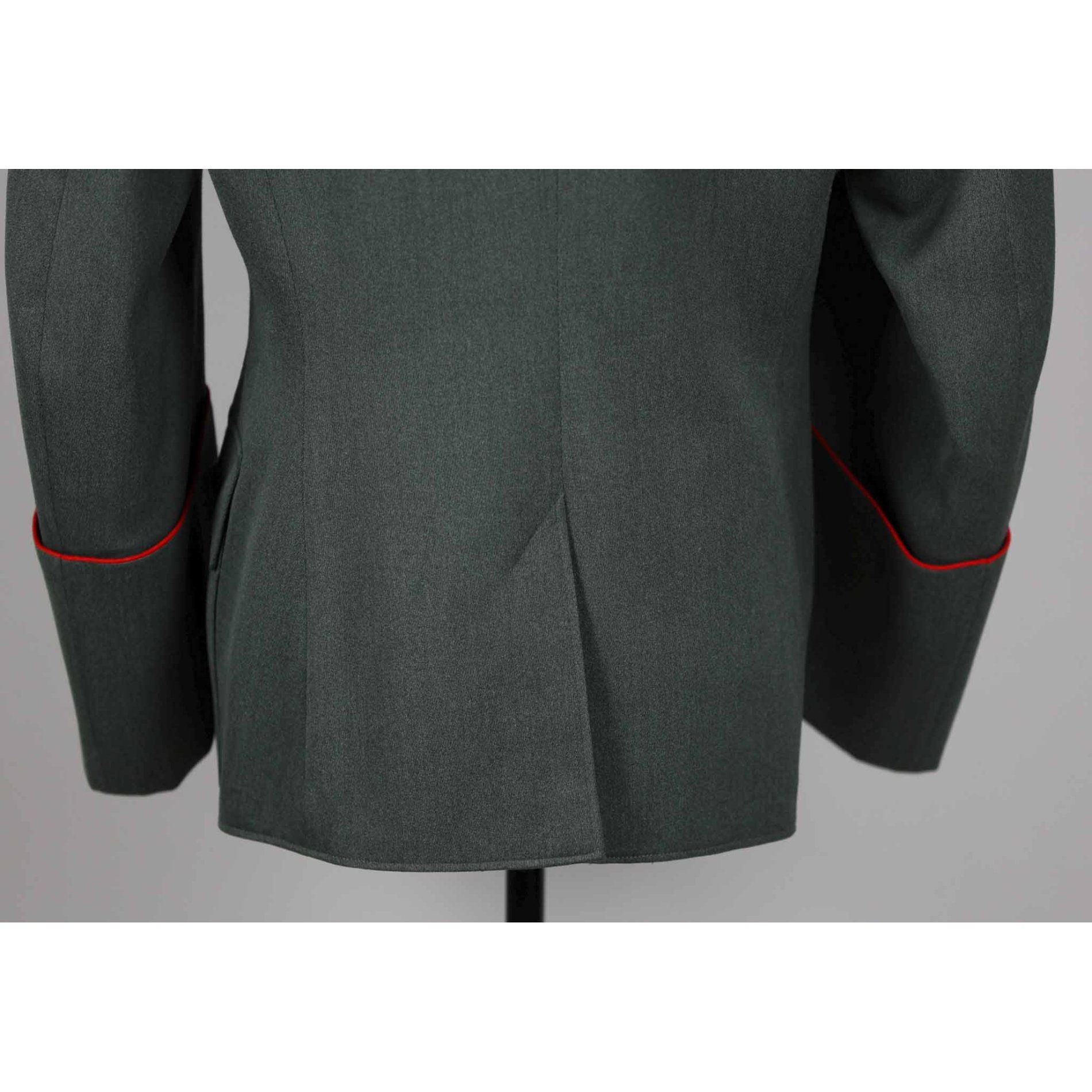 Wehrmacht Heer Feldbluse vom Generalmajor mit Feldspange Zustand 1- — image 14