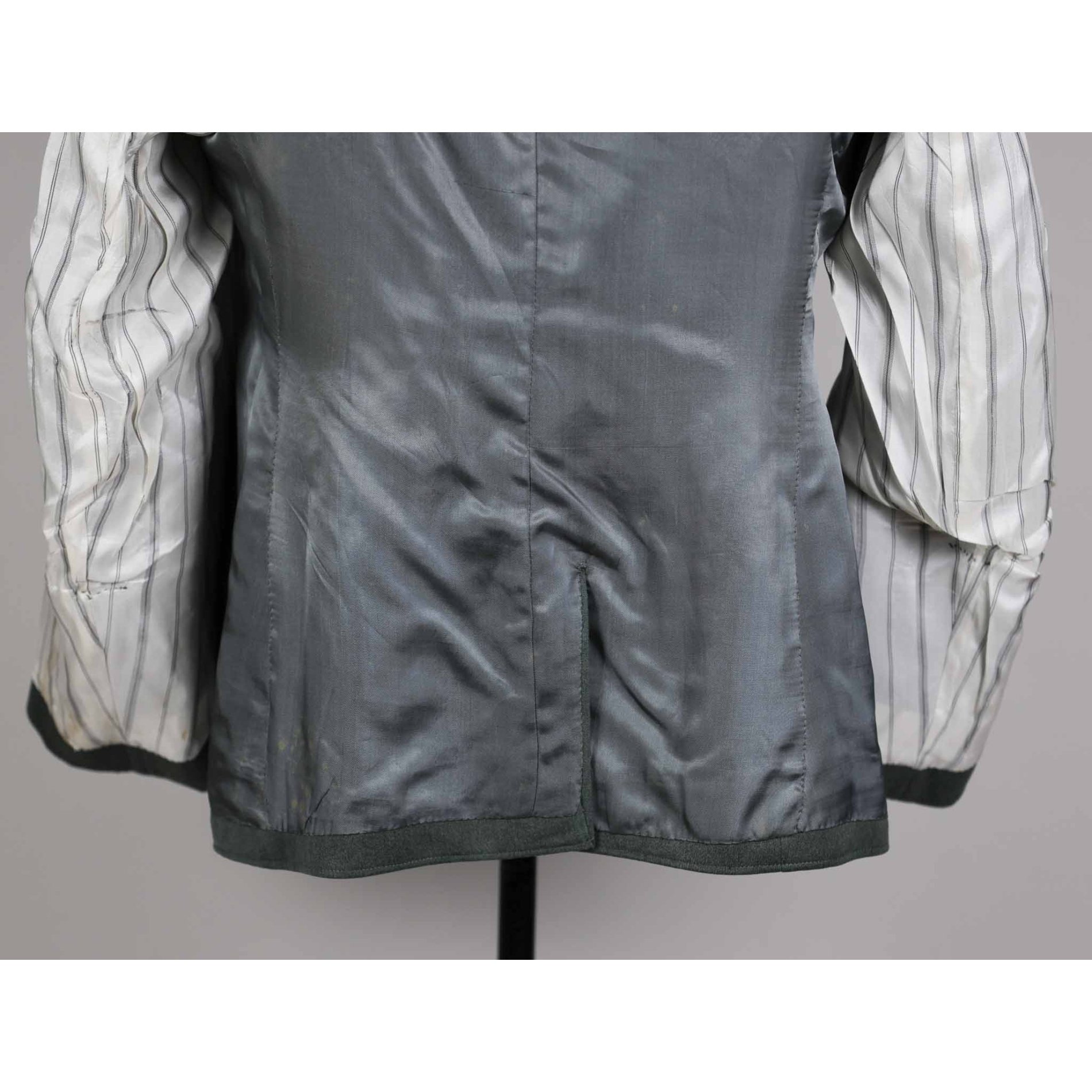 Wehrmacht Heer Feldbluse vom Generalmajor mit Feldspange Zustand 1- — image 21