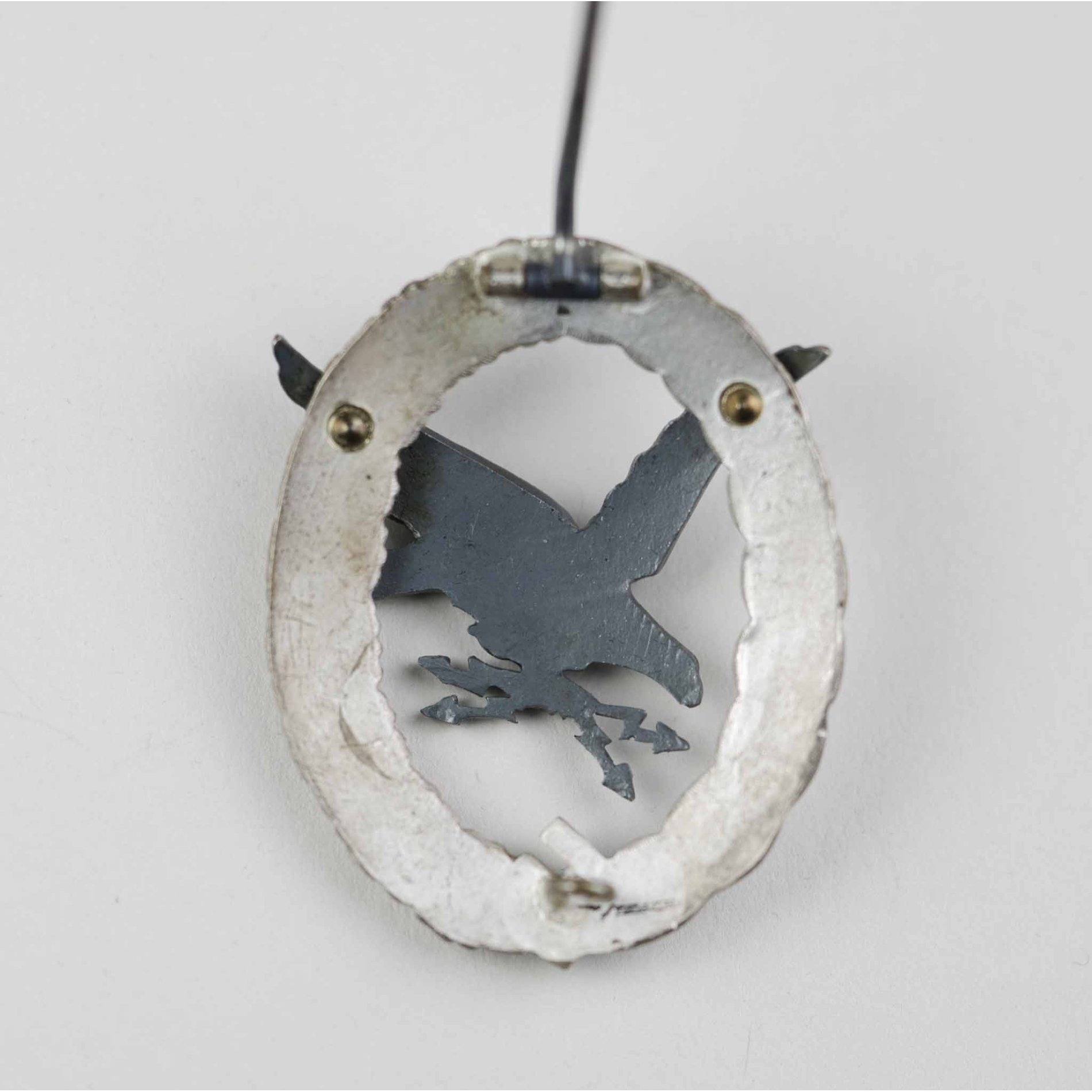 Luftwaffe Bordfunkerabzeichen Flieger Schützenabz. Assmann im Etui, Zustand 1 MINT — image 8