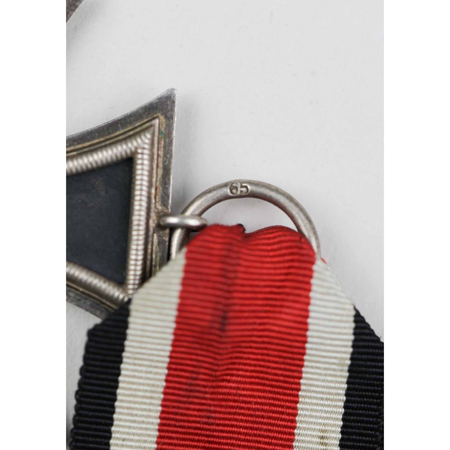Eisernes Kreuz 2.Klasse 1939 am Band Hst. '65' — image 2