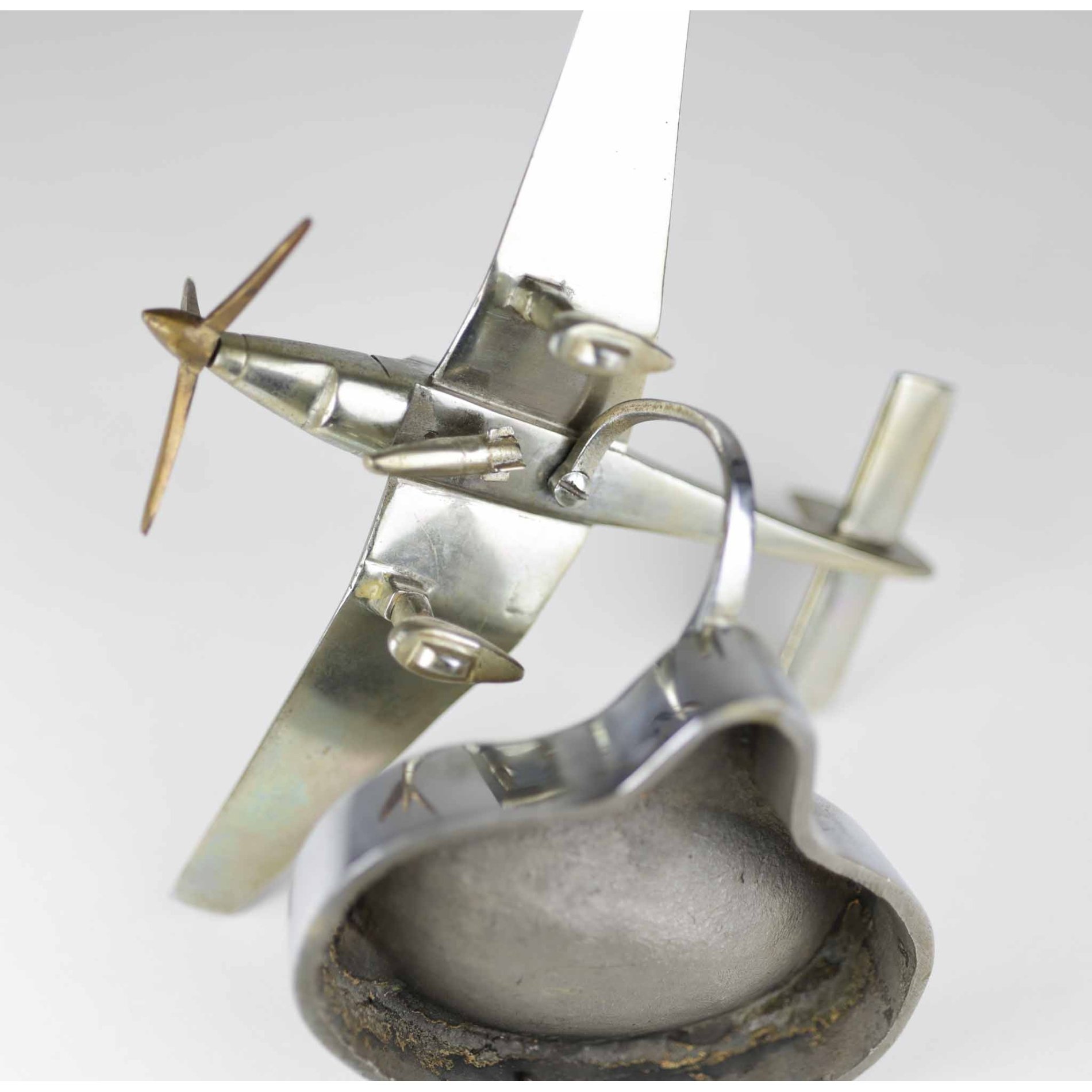 Luftwaffe Flugzeug Modell 1941 'Ihrem Hauptfeldwebel zum 30.Geburstag Flg. Horstkompanie A 10/VI. im Felde 28.4.1941' — image 11