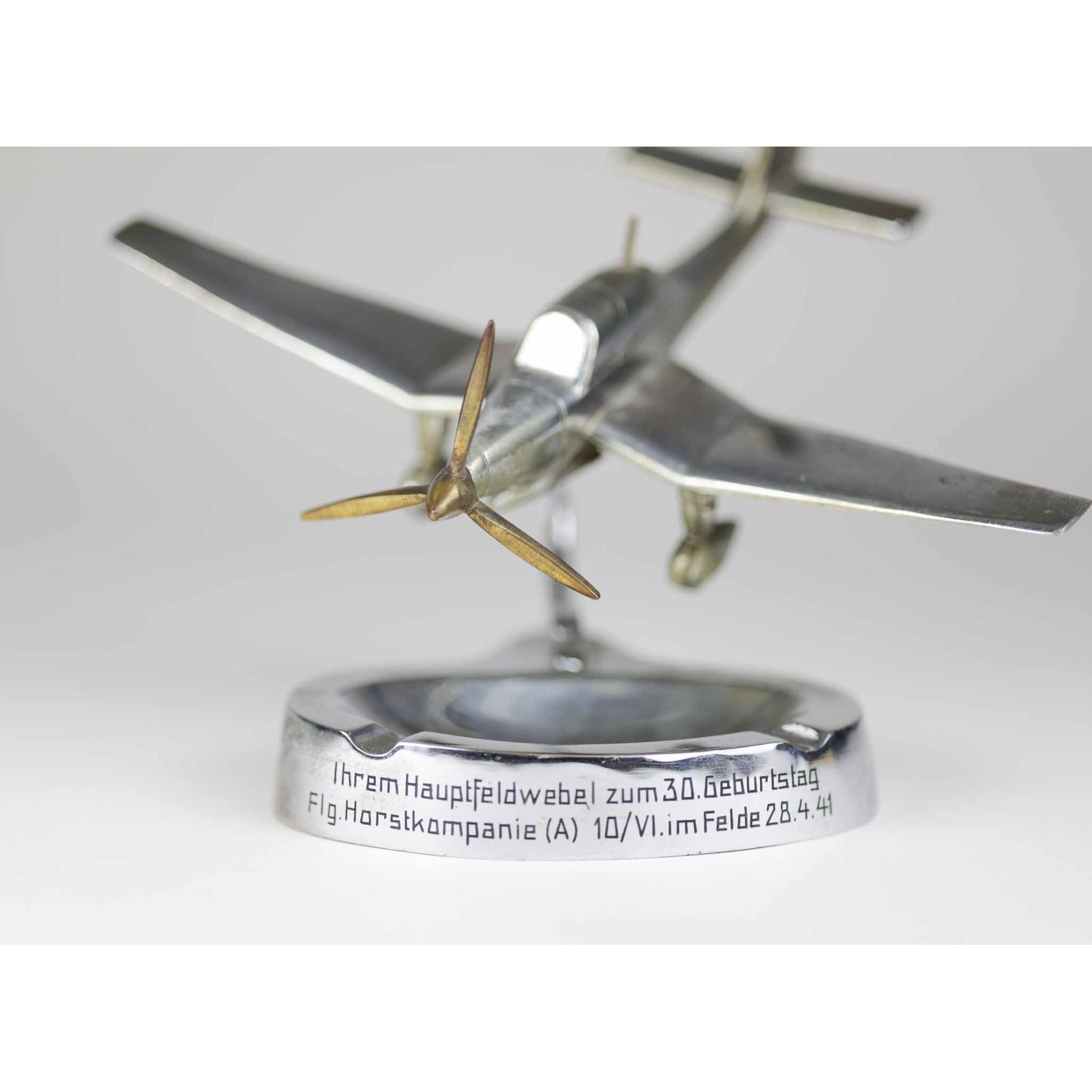 Luftwaffe Flugzeug Modell 1941 'Ihrem Hauptfeldwebel zum 30.Geburstag Flg. Horstkompanie A 10/VI. im Felde 28.4.1941' — image 2