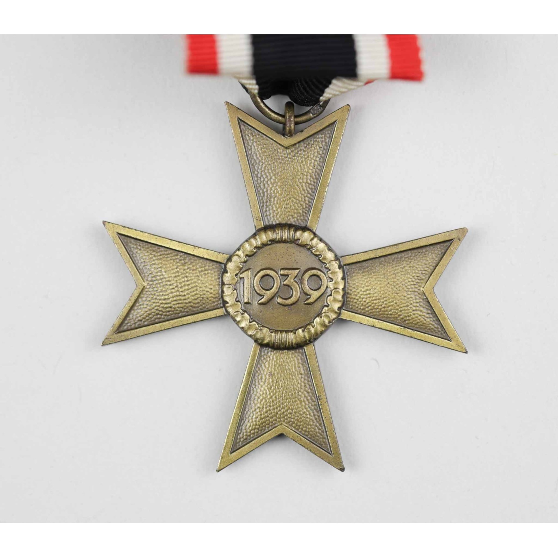 Kriegsverdienstkreuz 2.Klasse ohne Schwerter am Band Hst. '60' — image 2