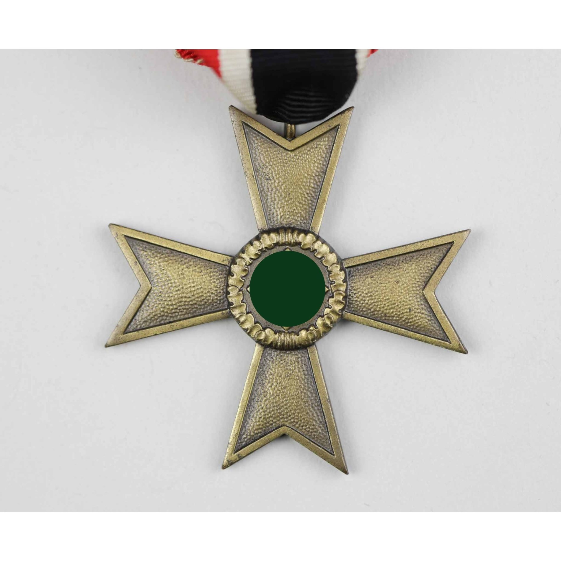 Kriegsverdienstkreuz 2.Klasse ohne Schwerter am Band Hst. '60' — image 3