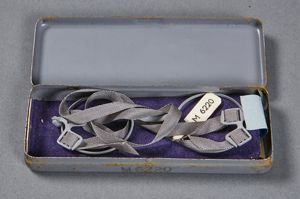 German WWII Cased Issue Soldier's Eyeglasses