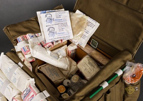 1980's Vintage Slovakian Medical Kit — image 5