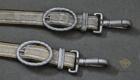 German WWII Super Deluxe Army Hangers — image 2