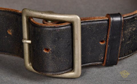 US Korean War Vintage Black Leather Combat Belt with Single Claw Buckle Set — image 3