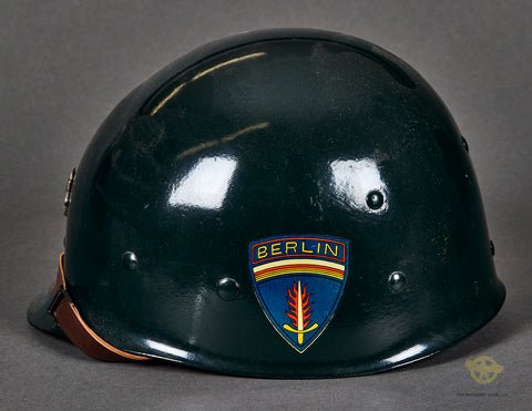 Vietnam era US M-1 Parade Helmet Liner — image 3