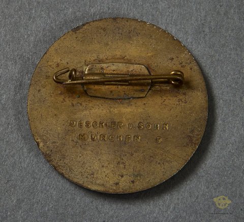 German WWII Reichsparteitag Nürnberg 1935 Postcard and Tinnie — image 5