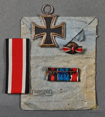 Veteran Lot of 11 German WWII Medals and 1 Ring — image 3