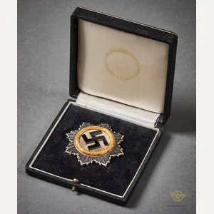 German WWII Cased German Cross in Gold by Zimmermann