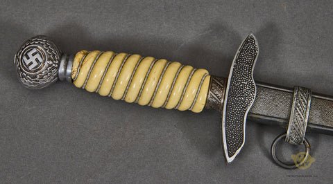 German WWII 2nd Model Luftwaffe Officer Dagger by Alcosa***STILL AVAILABLE*** — image 5