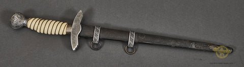 German WWII 2nd Model Luftwaffe Officer Dagger by Spitzer — image 4