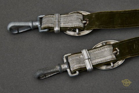 German WWII Army Hangers — image 4