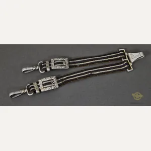 German WWII 2nd Model Luftwaffe Named Dagger Hangers