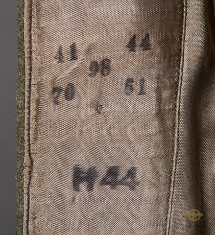 WWII German Late War Combat Tunic for Army Artillery Captain — image 11