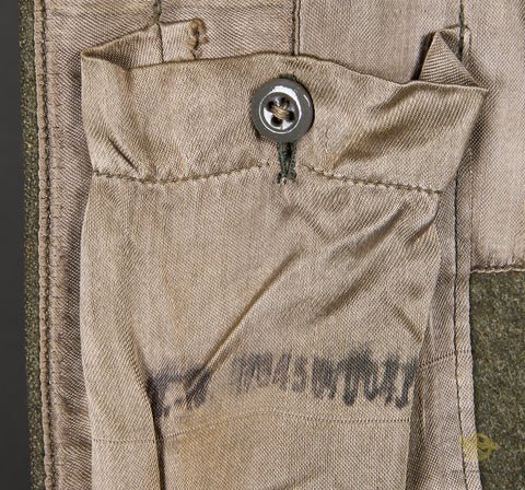 WWII German Late War Combat Tunic for Army Artillery Captain — image 12