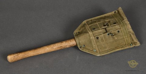 WWII US Army Folding Entrenching Tool Shovel — image 2