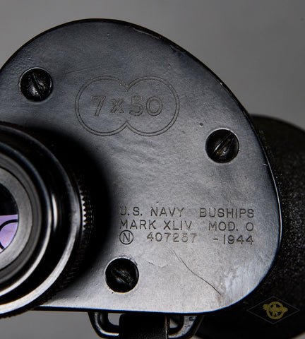 WWII USN Navy 7x50 Binoculars with Case — image 8