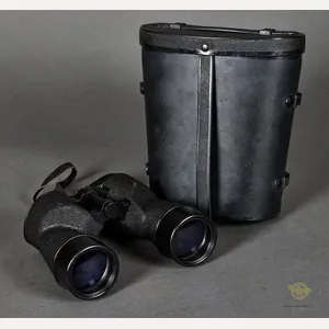 WWII USN Navy 7x50 Binoculars with Case
