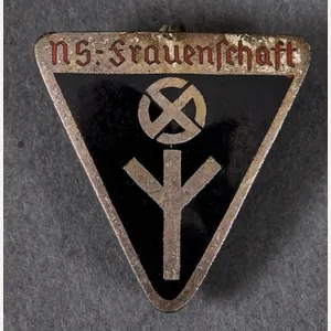 Third Reich Deutsches Frauenwerke Membership Pin