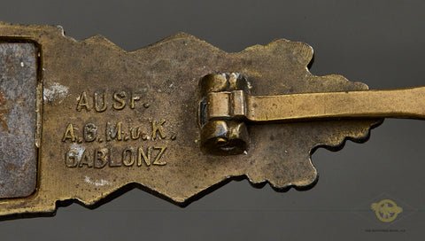 German WWII Close Combat Clasp in Bronze — image 3
