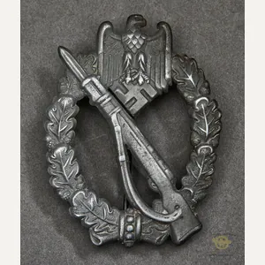 German WWII Infantry Assault Badge in Silver