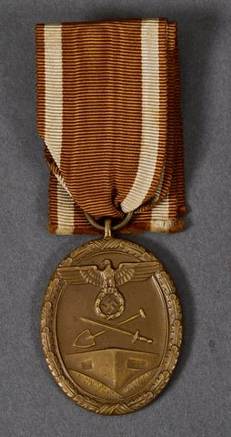 German WWII West Wall Defense Badge w/Packet — image 2