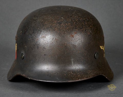 WWII German Luftwaffe Model 1935 Double Decal Helmet — image 2