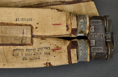 US WWII D-Day Style Inflatable Flotation Life Preserver — image 2