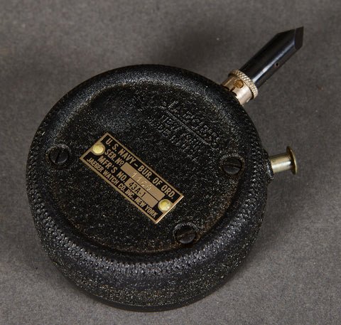 USN WWII Portable Cased Tachometer — image 3