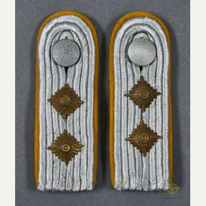 German WWII Luftwaffe Slip on Shoulder Board Set for Flight …