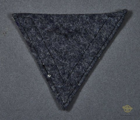 German WWII Luftwaffe Rank Chevron for Gefreiter — image 2