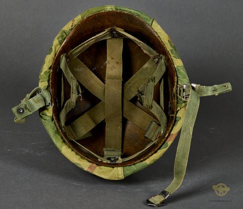 Vietnam era US Paratrooper Helmet with Cover- — image 4