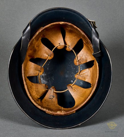 German Luftschutz Model 1935 Combat Helmet — image 8
