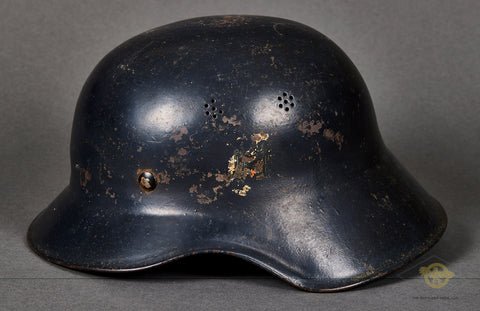 German Luftschutz Late War Helmet — image 3