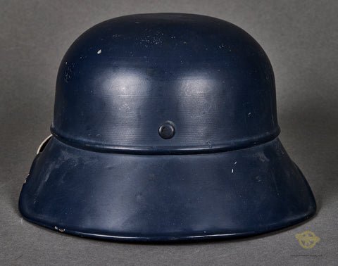 German Luftschutz Model 1938 Helmet — image 5