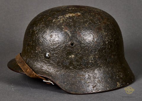 WWII German Army Model 1940 Sawdust Camo Combat Helmet — image 3