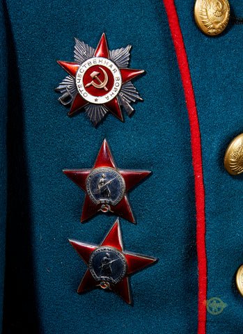 WWII Soviet Russian Red Army Generals Victory Parade Tunic, Visor Cap and Brocade Belt — image 2