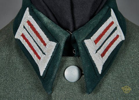 WWII German Army Model 1936 Tunic and Trousers for Artillery Captain — image 4