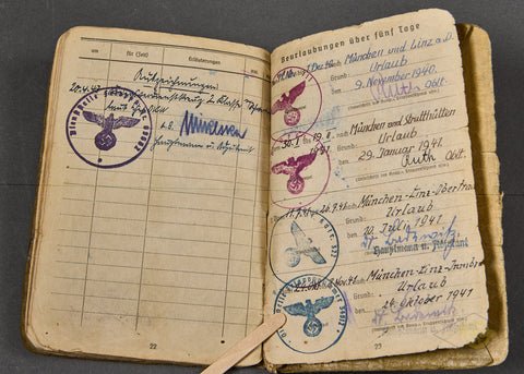 WWII German Army Soldbuch — image 17