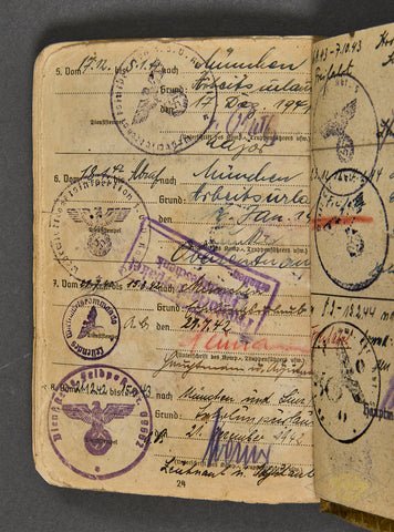 WWII German Army Soldbuch — image 18