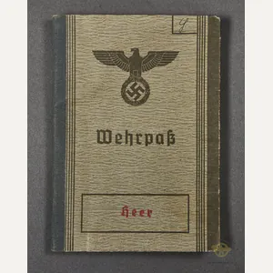 WWII German Army Soldiers Wehrpass
