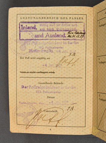 Deutsches Reich Reisepass from the American Consulate in Berlin — image 4