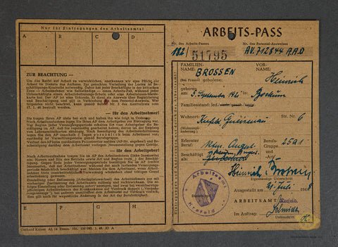 INCREDIBLE SS Document Grouping with SS Photo Album for the Same Soldier — image 36